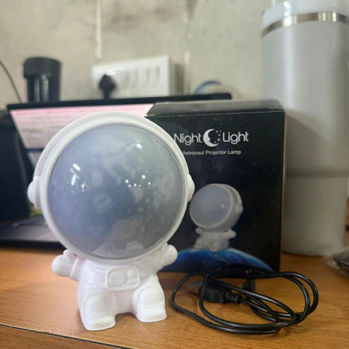 Astronaut Galaxy Projector – Transform Your Room Into a Galaxy 🌌